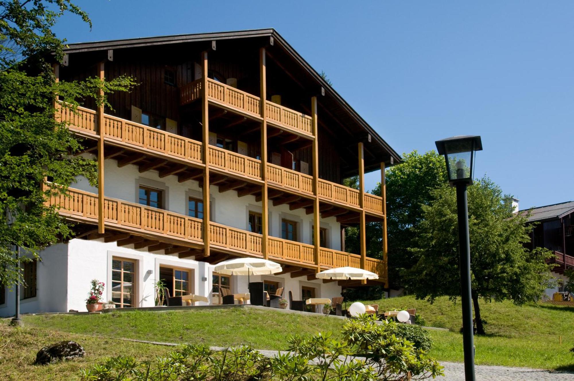 Alpenvilla Berchtesgaden Hotel Garni Bagian luar foto